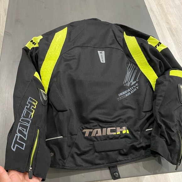 Taichi Drymaster Prime All Season Jacket - Picture 8 of 10